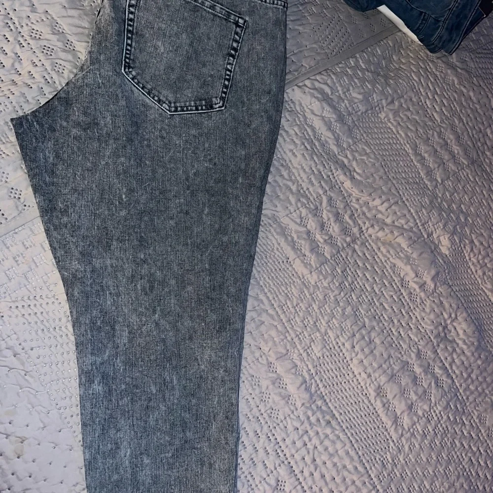 Ultimate Stretch Skinny Jeans - Picture 2 of 3